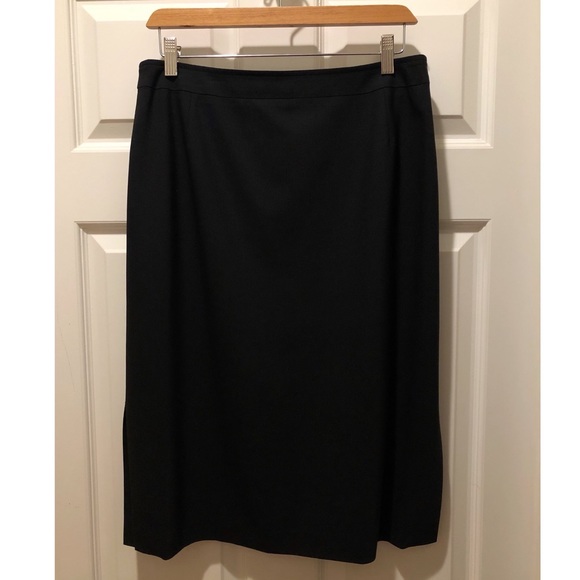 NWOT ESCADA for Saks Fifth Avenue Black Pencil Skirt w/ 2 Side Slits, Sz EUR 42 - Picture 1 of 16